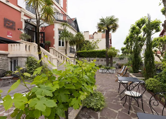 Hotel La Maison Du Lierre 3*