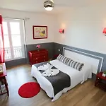 Szálloda & Espace Bien-etre La Maison Du Lierre Biarritz