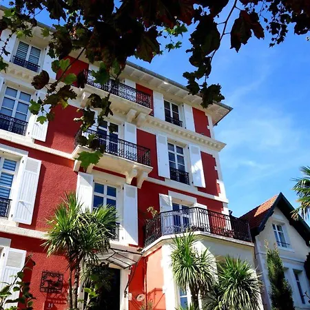 & Espace Bien-etre La Maison Du Lierre Отель 3*