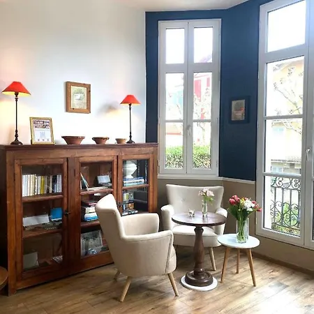 & Espace Bien-etre La Maison Du Lierre 3* Биарриц