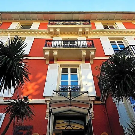 & Espace Bien-etre La Maison Du Lierre 3* Биарриц