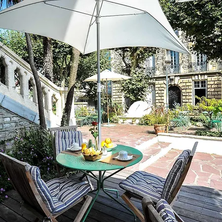 Hôtel&espace Bien-être La Maison Du Lierre 3* Biarriz