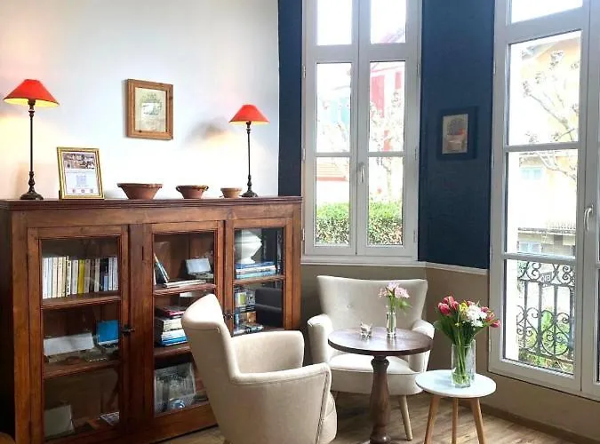 & Espace Bien-etre La Maison Du Lierre 3* Biarritz