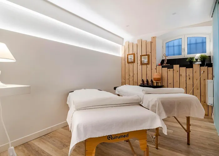 Szálloda & Espace Bien-etre La Maison Du Lierre Biarritz