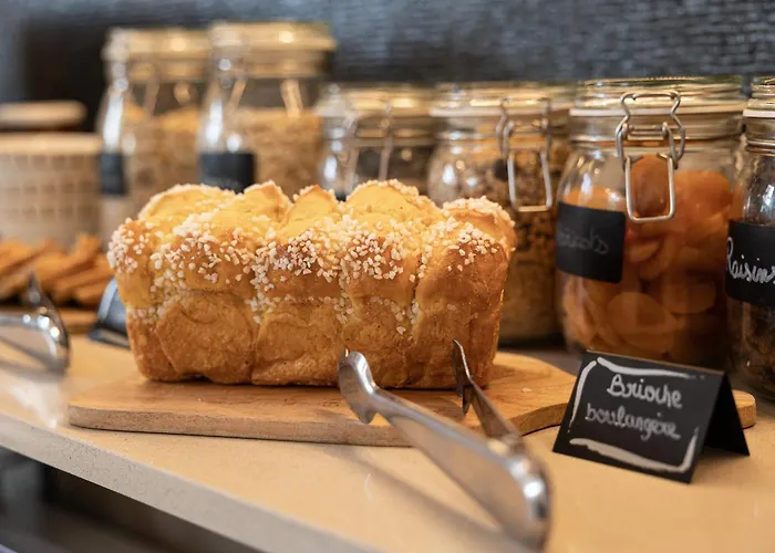 & Espace Bien-etre La Maison Du Lierre 3* ביאריץ