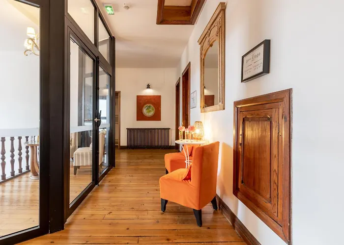 & Espace Bien-etre La Maison Du Lierre מלון 3*