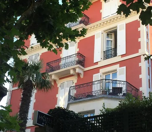 & Espace Bien-etre La Maison Du Lierre 3*